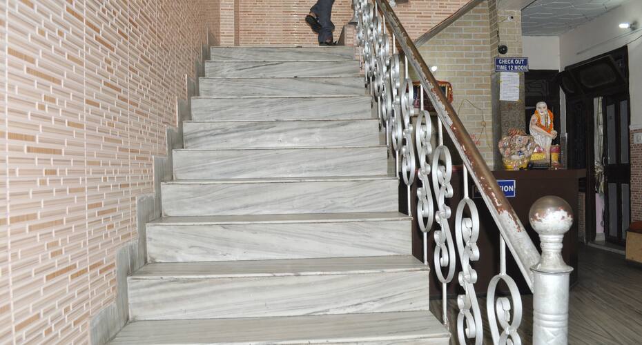 Ram Bhawan Yatri niwas, Katra 5